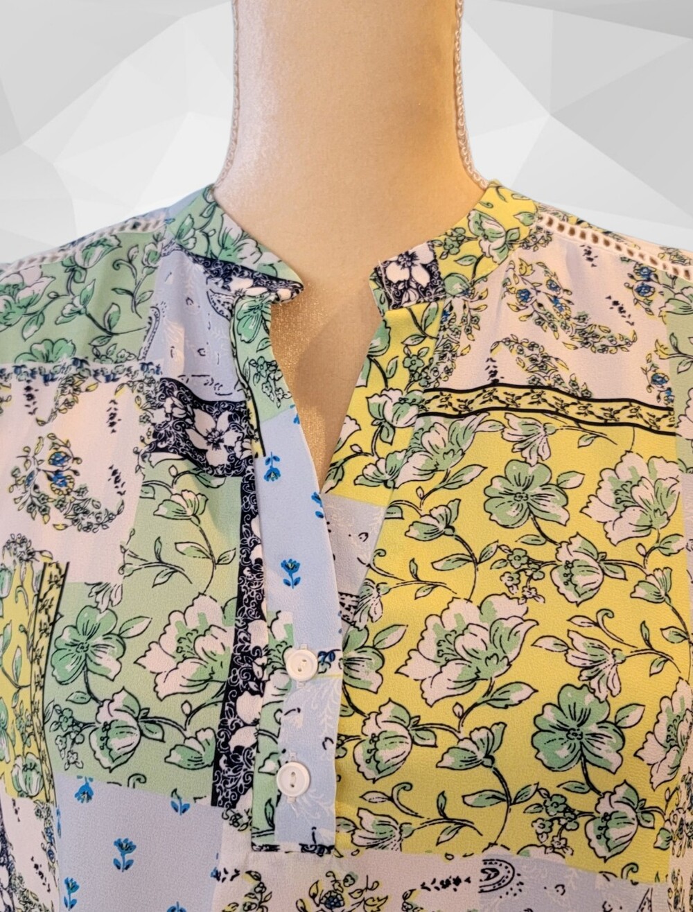 NWT Juniper + Lime Blue & Green Paisley Blouse Beach vacation travel  Sz. L